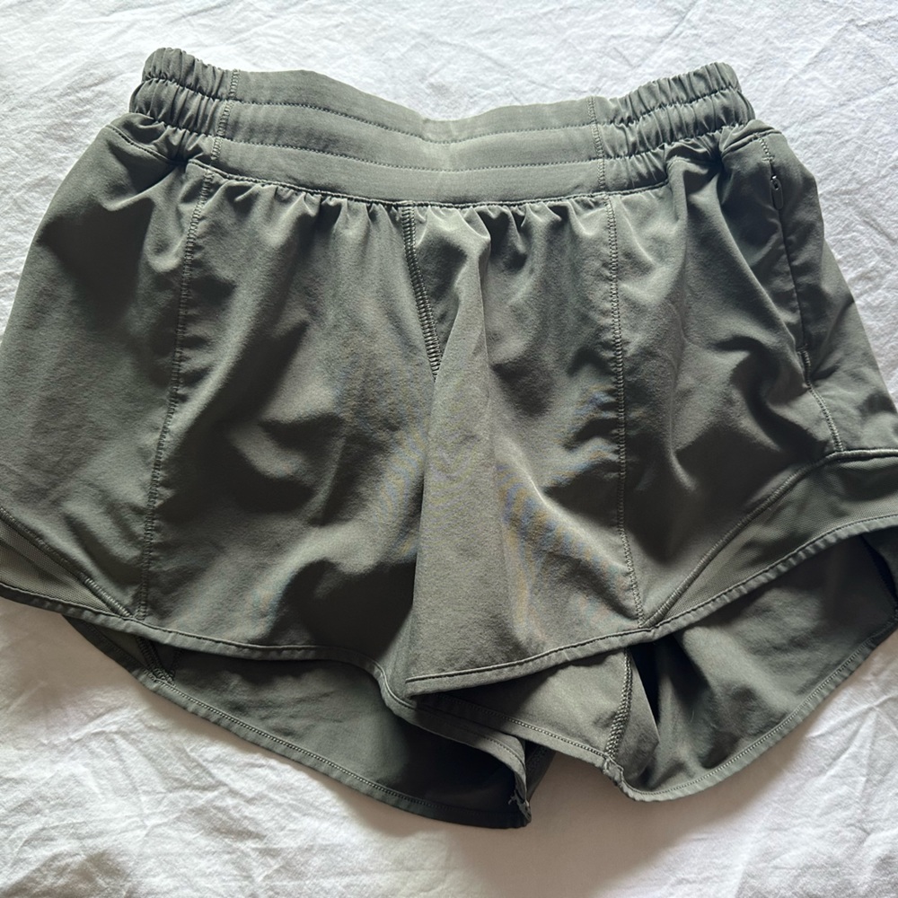Lululemon Hotty Hot 4”